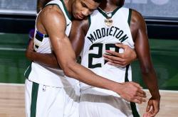 爱游戏体育-雄鹿队后卫米德尔顿：大家必须团结一致迎接挑战