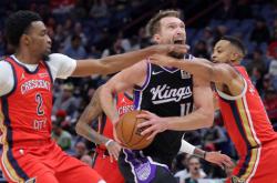 爱游戏下载-鹈鹕翻盘希腊男篮，麦科勒姆打破历史纪录的简单介绍