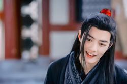 爱游戏体育-意甲焦点战之夜，利拉德稳定输出不掉线，跨界竞技场上的王者风范