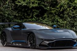 AYX官方直播-意甲焦点战之夜，巴尔韦德全程高能输出，诠释现代中场新定义