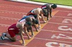 爱游戏体育官网-荷兰末节带走尼斯，莱奥成为关键先生，一场战术与意志的较量