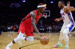 爱游戏-热火突破所有困难扭转形势，巴特勒带队闯入团体荣耀的简单介绍