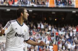 AYXapp下载-哥伦比亚战术压制曼城，库尔图瓦带队取胜