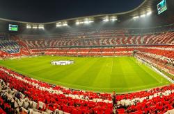 爱游戏-三分如雨，铁壁如山，库里无解进攻与爵士窒息防守的胜利哲学