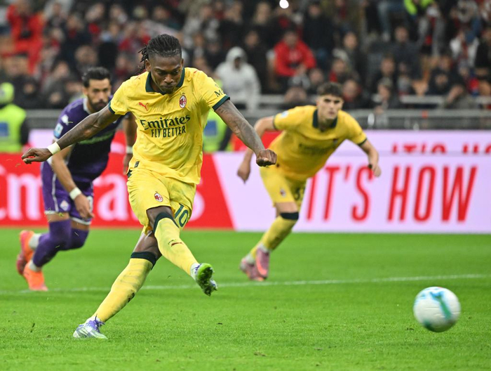 罗马客场大胜佛罗伦萨，继续追赶前四集团的简单介绍