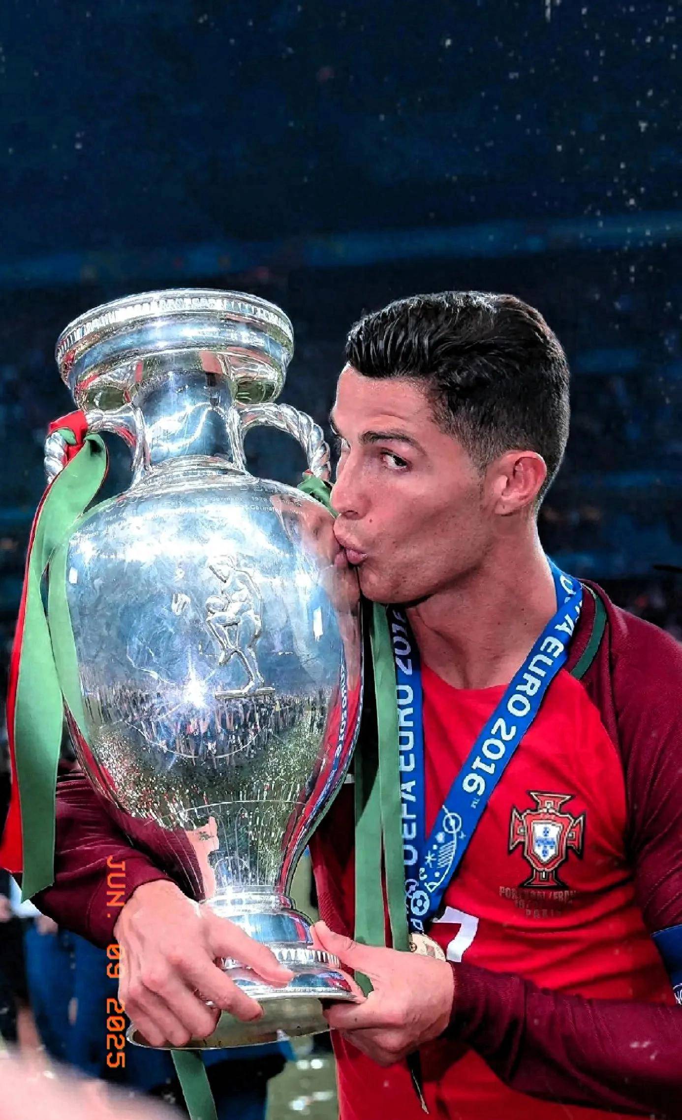 葡萄牙客场逆转卢森堡，取得关键胜利的简单介绍