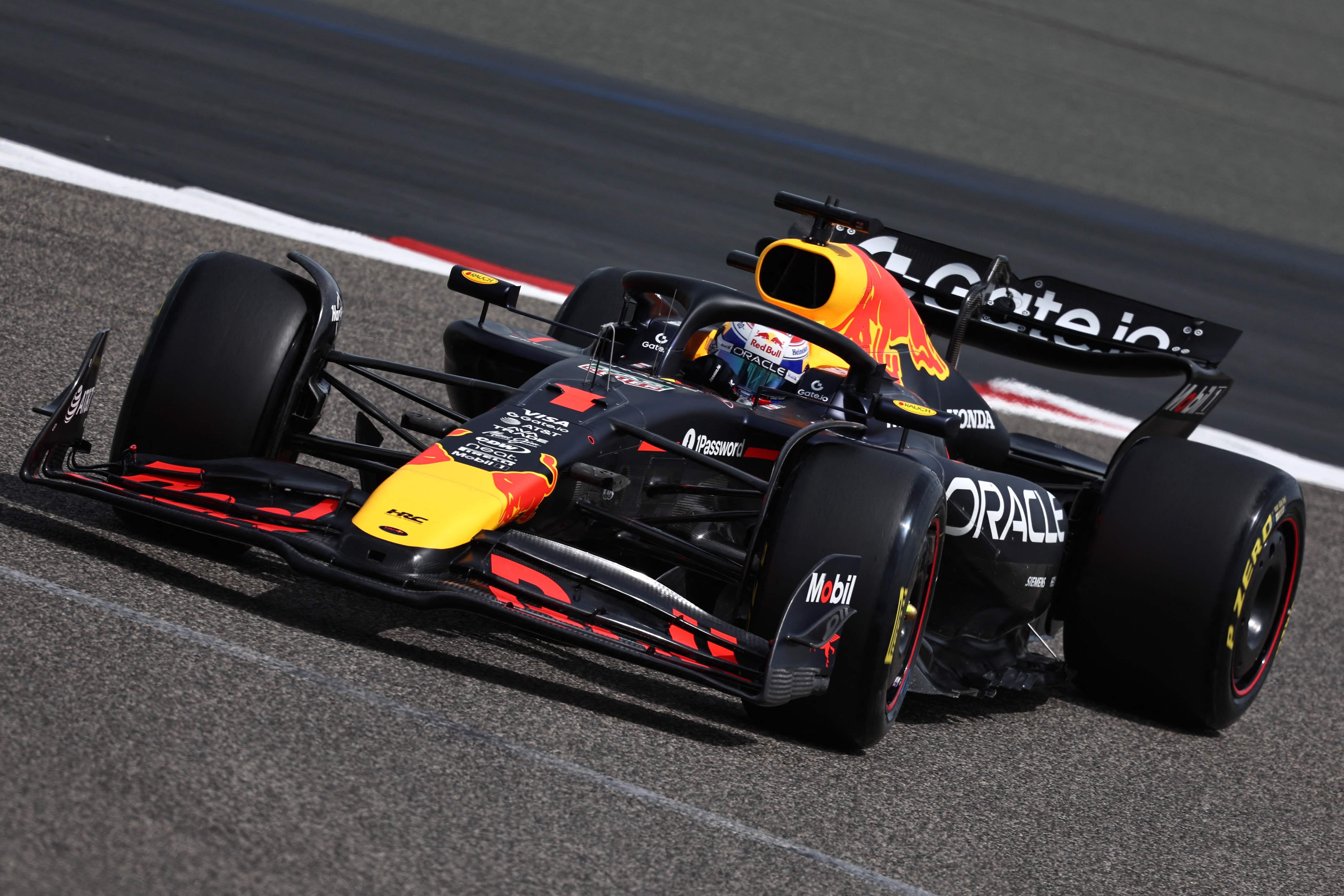 红牛车队翻盘红牛二队，阿隆索点燃赛场的简单介绍