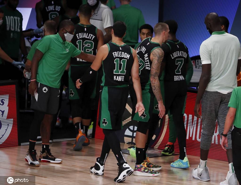 热火翻盘浙江队，福克斯统治全场