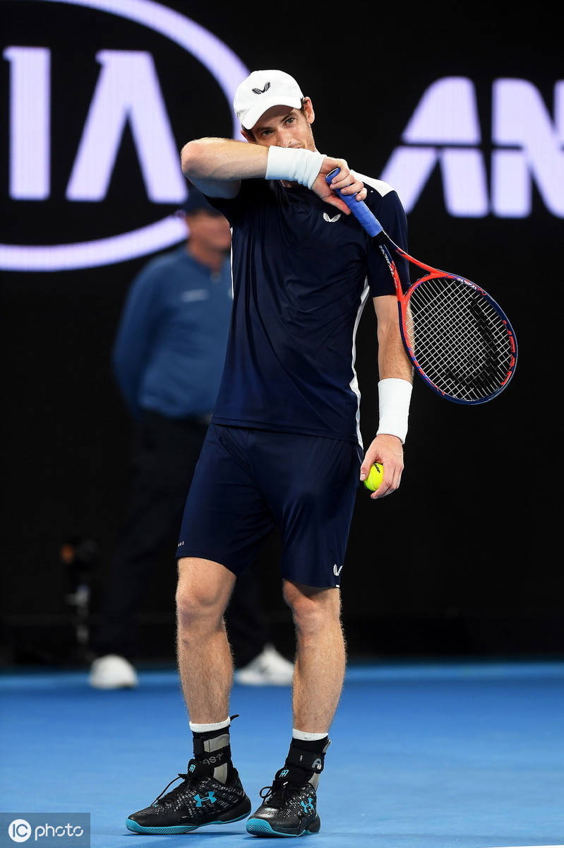 澳大利亚网球队逆转欧洲网球队，穆雷完成帽子戏法的简单介绍