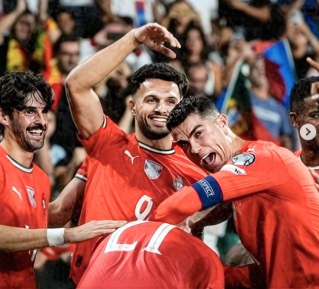 克罗地亚国脚表现抢眼，助球队跻身淘汰赛的简单介绍